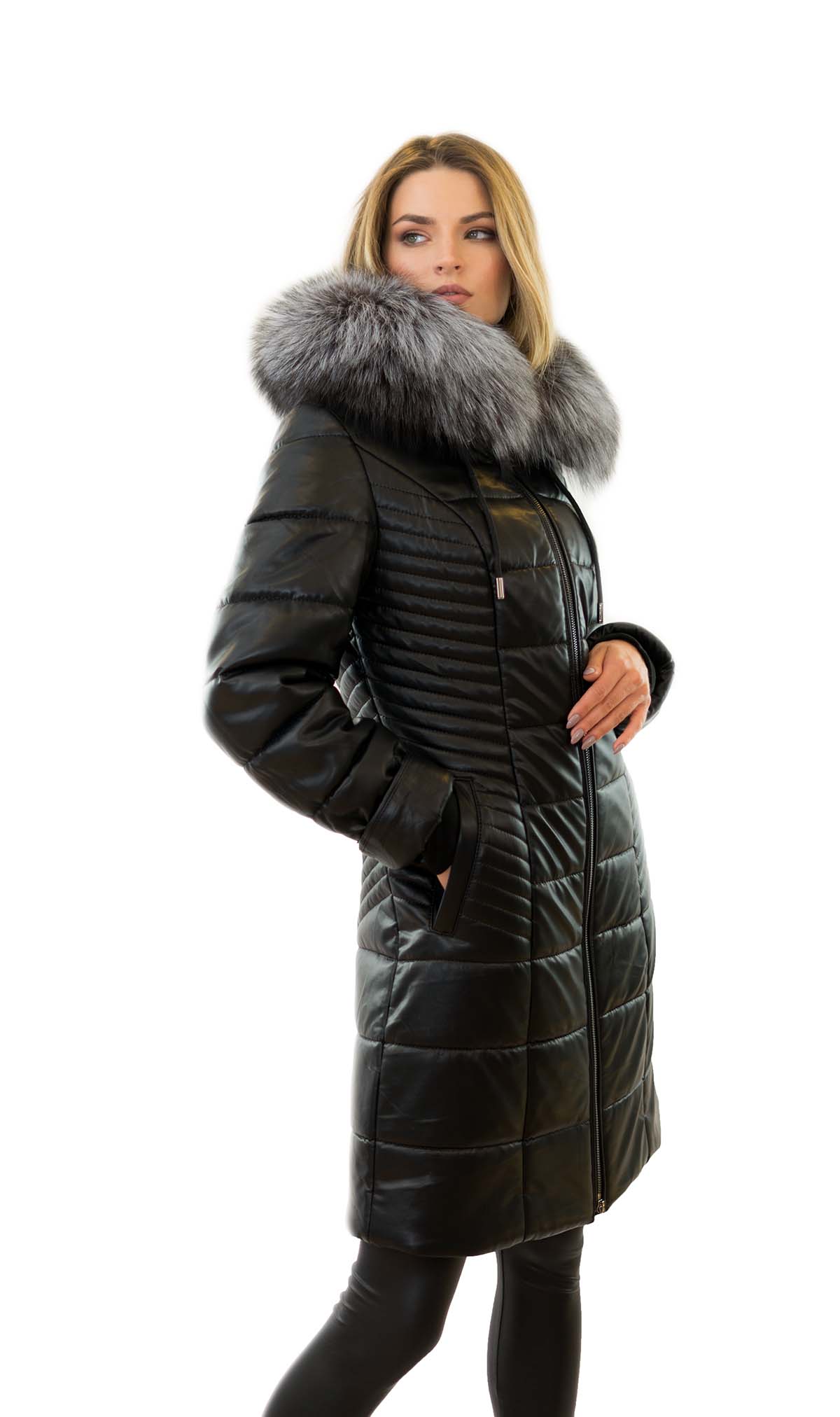 Parka aus Eco Leder schwarz mit Echtfell Silberfuchs Fellkragen Pelzkragen Fellkapuze Kamelhaarfüllung