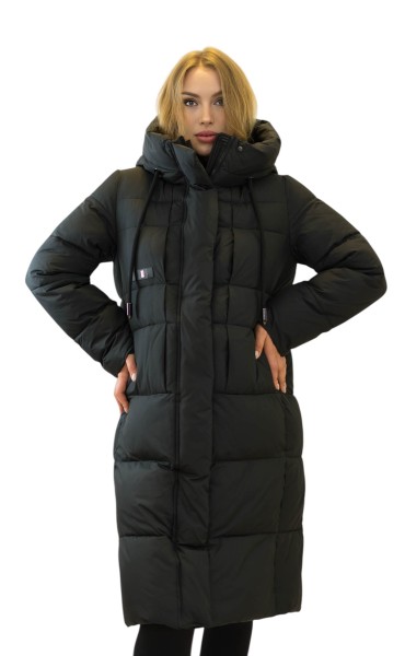 Wintermantel Lang in Schwarz mit Kapuze und gesteppt