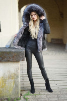 Vorschau: Parka mit Echtfell XXL Pelzkragen Silberfuchs Parka mit Echtpelz xxl Pelzkragen Vorschau: Parka mit Echtfell XXL Pelzkragen Silberfuchs Parka mit Echtpelz xxl Pelzkragen